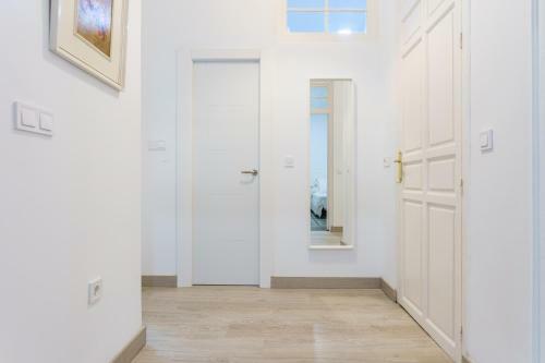 Malagasuite Premium City Center Apartment