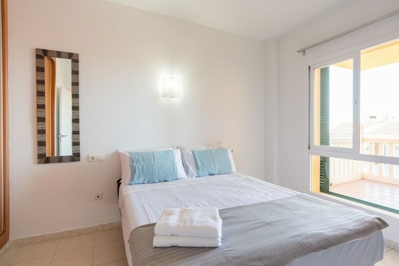 Malagasuite Higueron Beach&pool Apartment