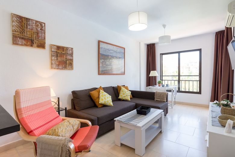 Malagasuite Fuengirola Sun & Beach Apartment