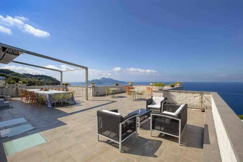 Villa Elia