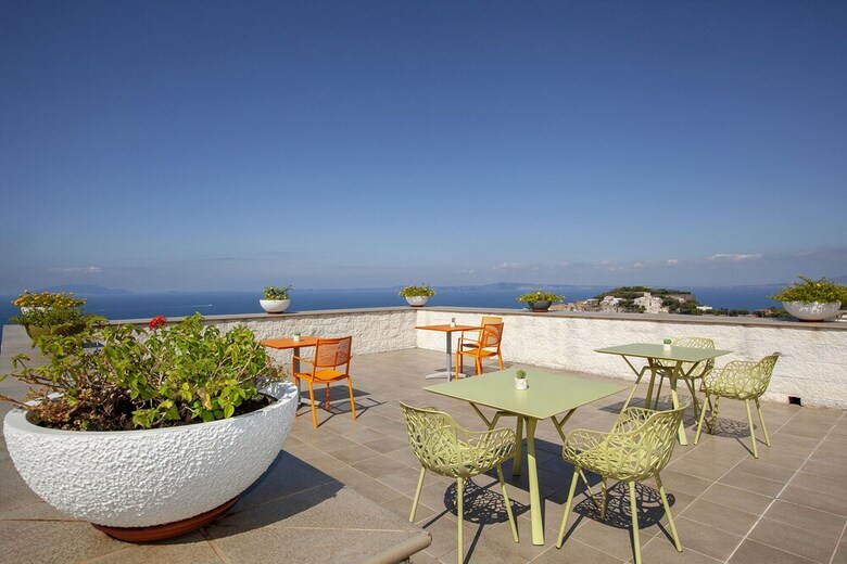 Villa Elia