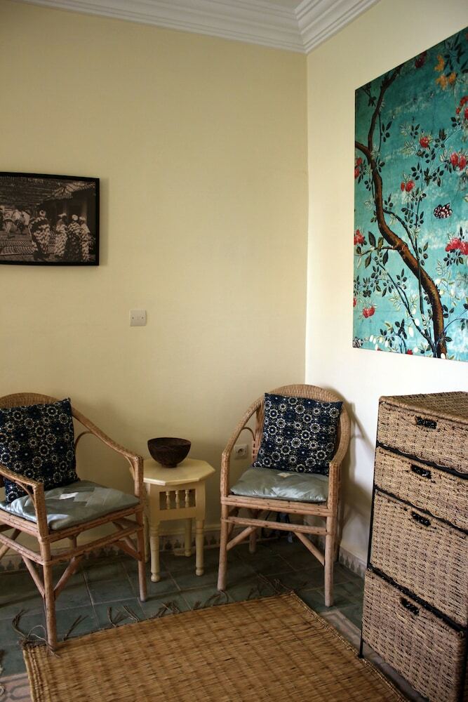 Hotel Tifawin Home & Garden