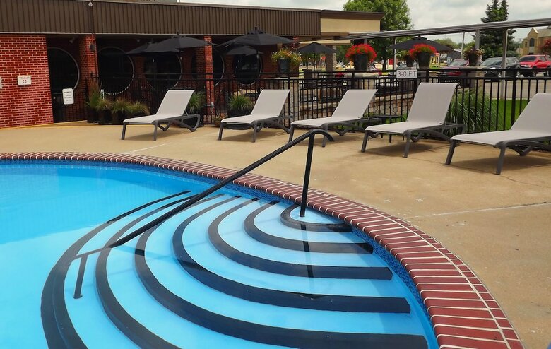 Unique Suites Hotel
