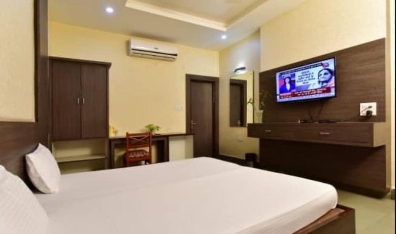 Hotel Silver Inn