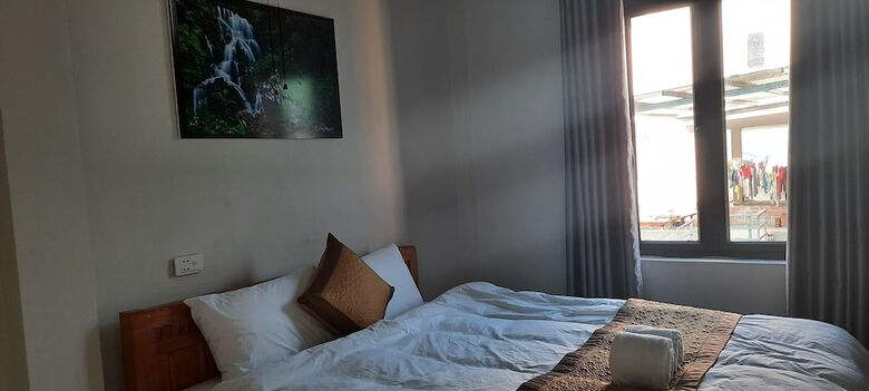 Hotel Riverview Home