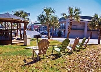 Hotel Quality Inn And Suites Macon