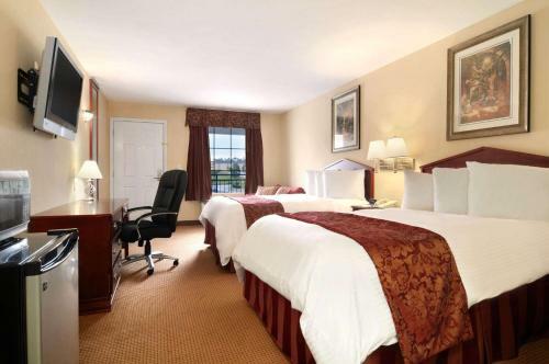 Motel Baymont Inn And Suites Macon