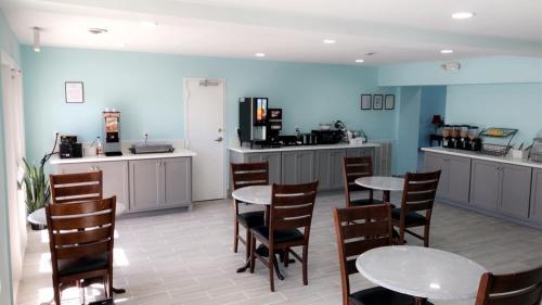 Motel Baymont Inn And Suites Macon