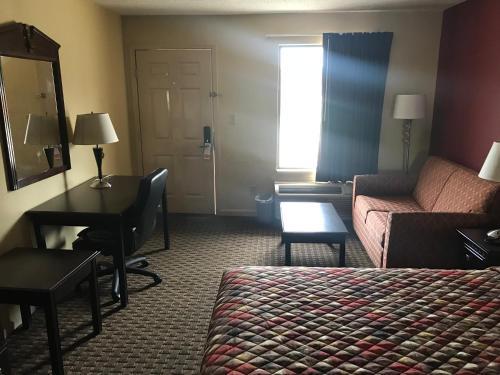 Motel Royal Inn - Anniston