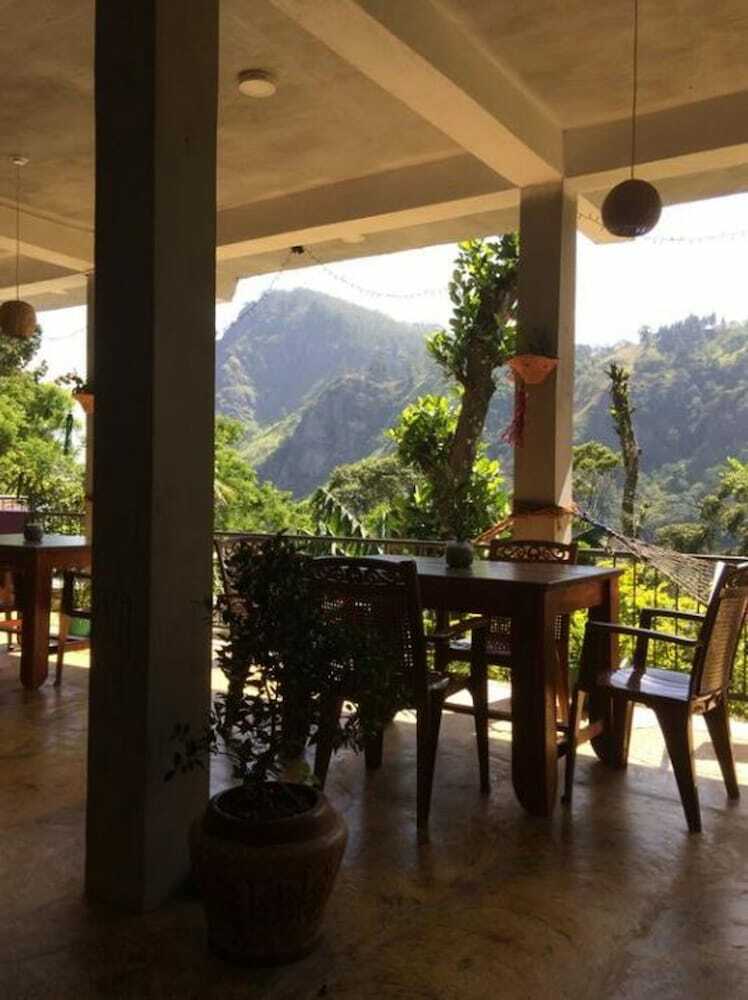 Hotel Rock Side Inn