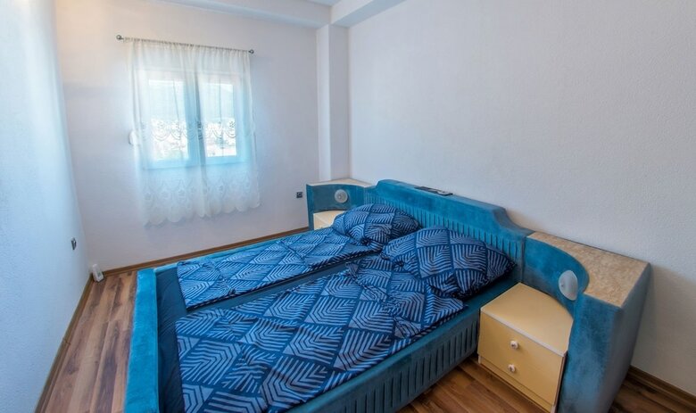Apartment Blue Sky