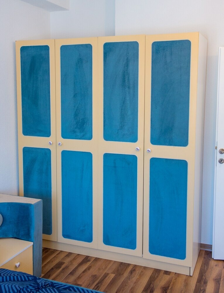 Apartment Blue Sky