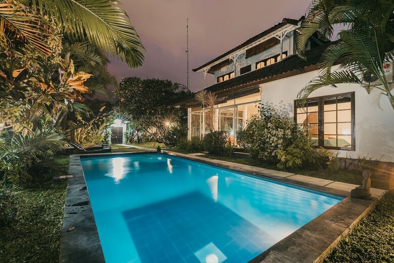 Villa Palm