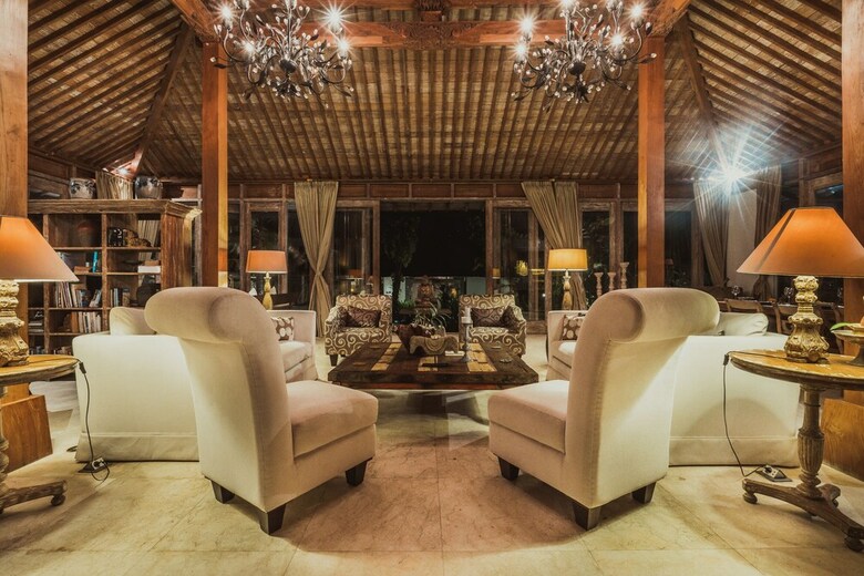 Villa Kudus