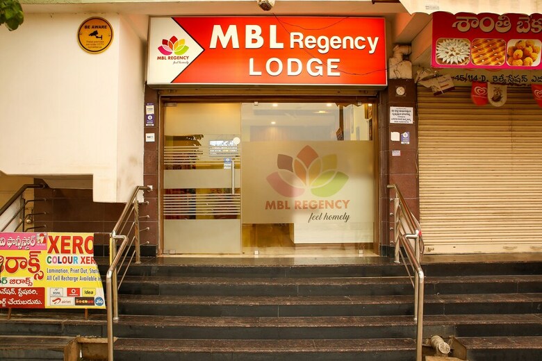 Hotel Mbl Regency