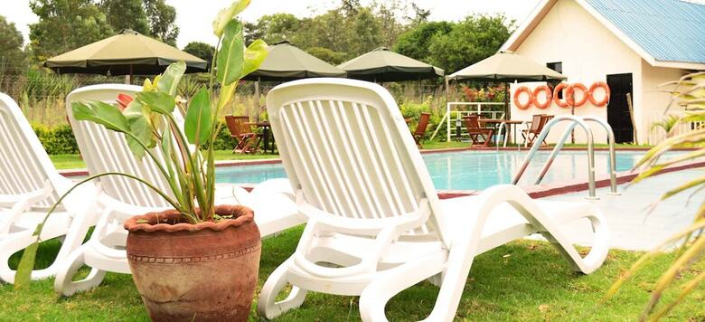 Golden Gates Hotel
