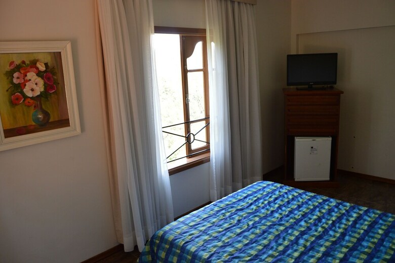 Hotel Ninho Do Falcao