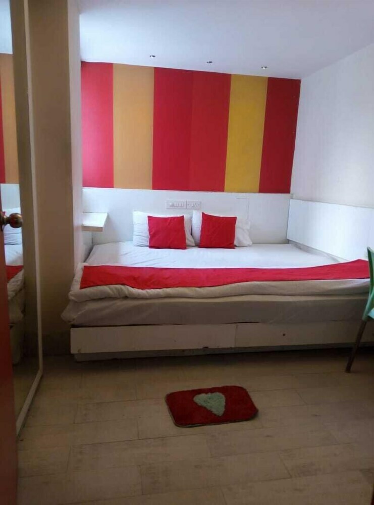 Hotel B Residency