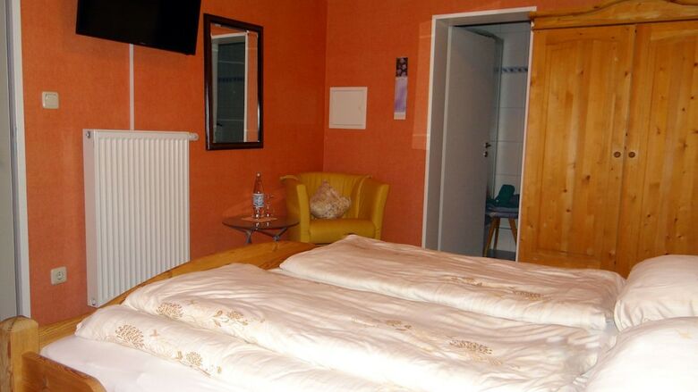Hotel G�stehaus Burg Molbach