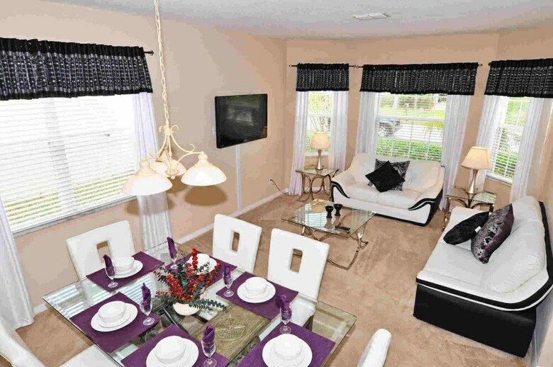 Large 5 Bed Villa With Private Pool And Modern Decor