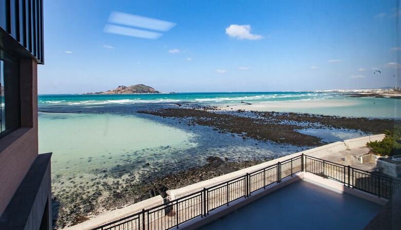 Pension Here Now Jeju