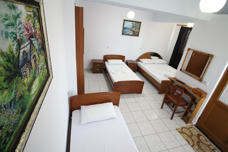 Cakalli Hotel