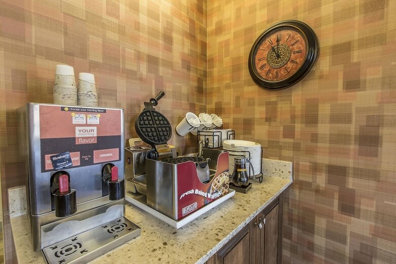 Hotel Comfort Inn