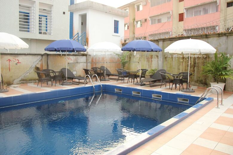 Aparthotel Royalty Apartments