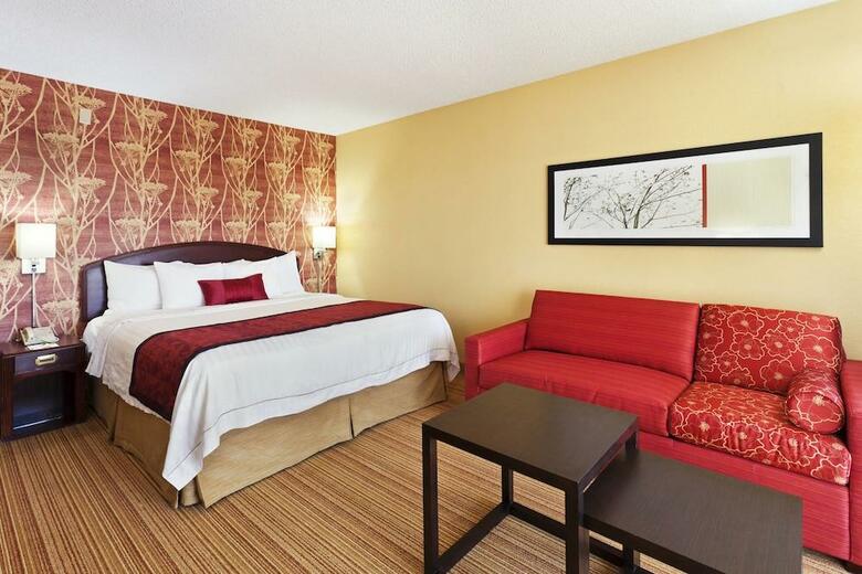 Hotel Courtyard By Marriott Austin South
