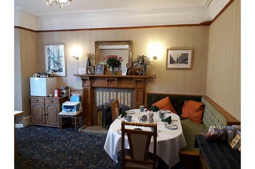 Bed & Breakfast Cedar Villa Guest House