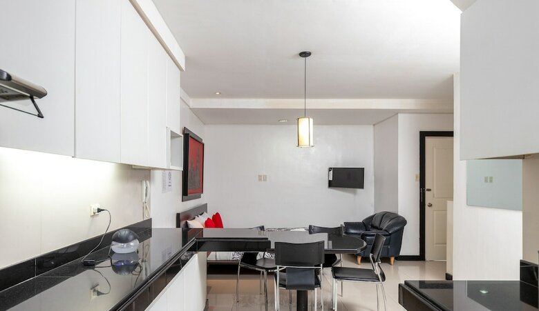 Berrie Suites Hotel
