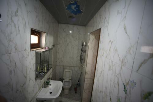 Hostal Baku Central City - Hostel