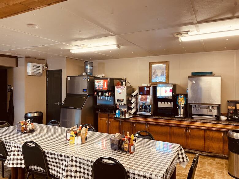Posada Target Hospitality-barnhart Lodge