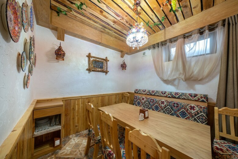 Aleon Hotel