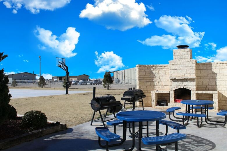 Posada Target Hospitality-carlsbad Lodge