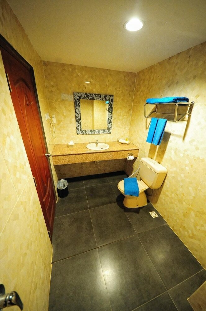 Hotel Nipah Island Resort