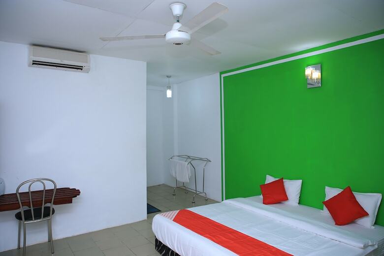 Hotel Oyo 318 Pillaiyar Inn