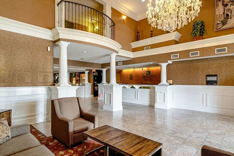 Hotel Quality Suites