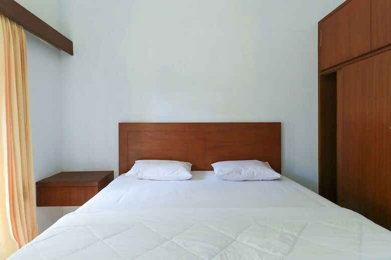 Hotel Puri Jayaraja