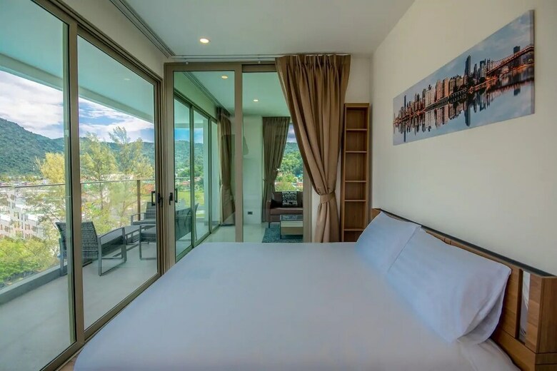 Oceana Sea View Apartments By Alexanders