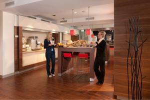 Hotel Ibis Stuttgart Airport Messe