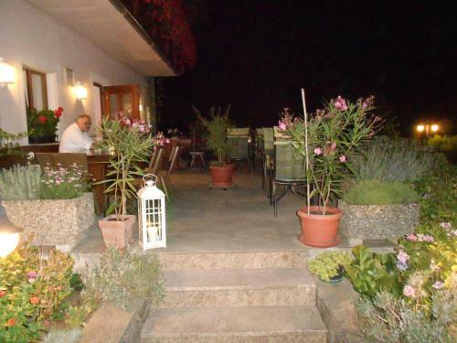 Hostal Gasthaus Zur Erle