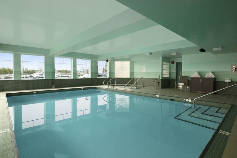 Hotel Ramada By Wyndham Surrey/langley