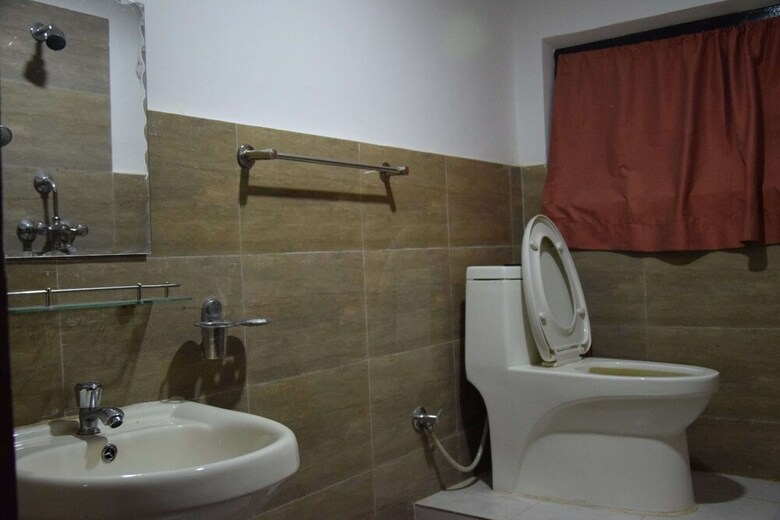 Posada Hotel Siraaj Inn
