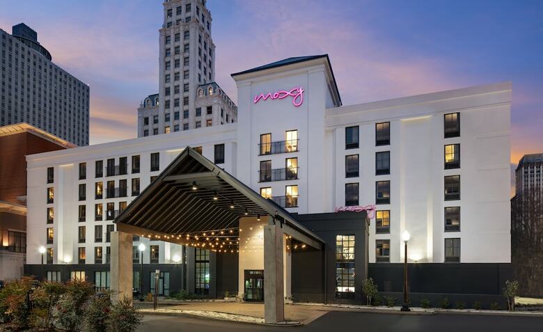Hotel Moxy Memphis Downtown