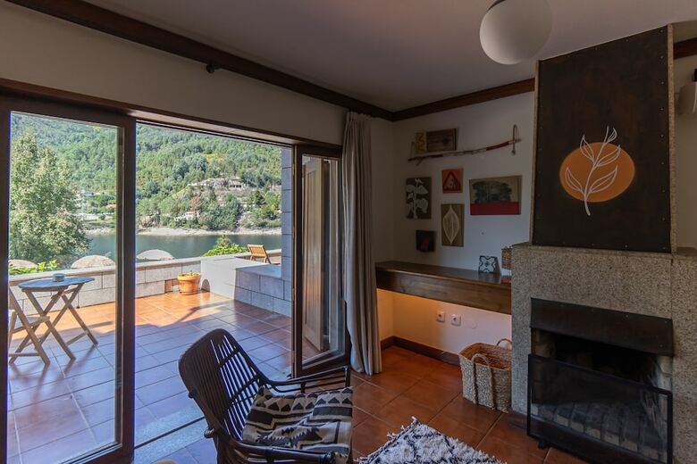 Hotel Selina Geres