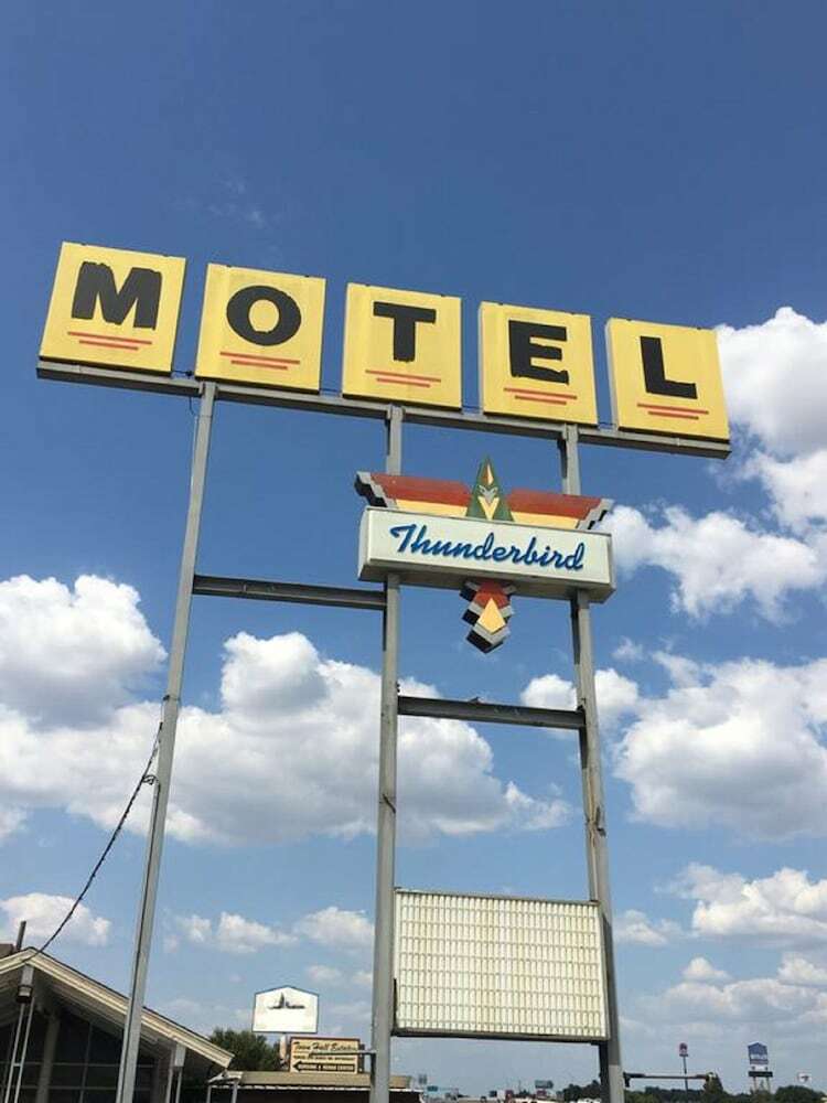 Thunderbird Motel Hillsboro