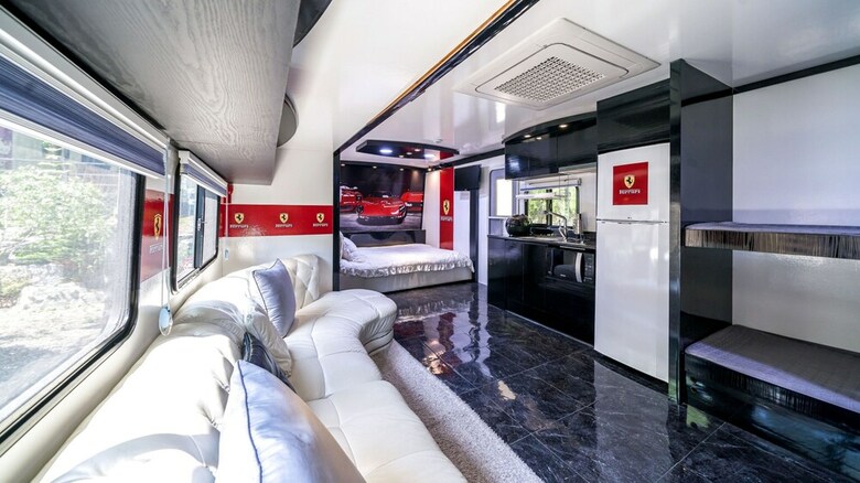 Gapyeong Saeyeon Caravan - Glamping