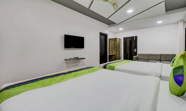 Treebo Trend Hotel Sahara Suites