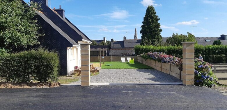 House With 2 Bedrooms In Moust�ru